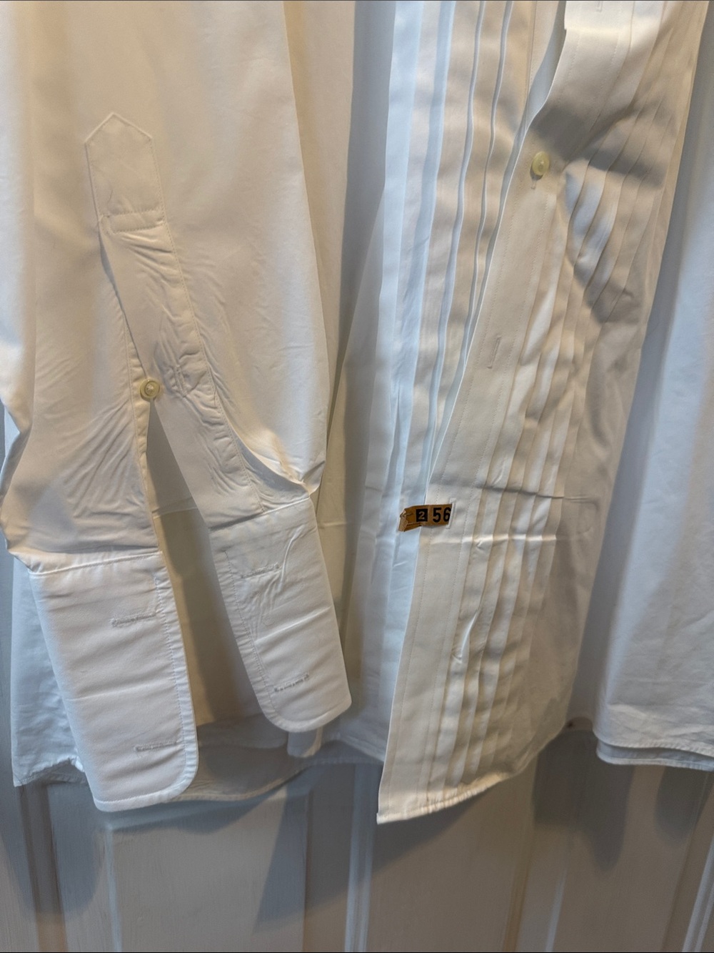 Jos A. Banks Classic White Pleated Front Men's Dress Shirt - Picture 4 of 5